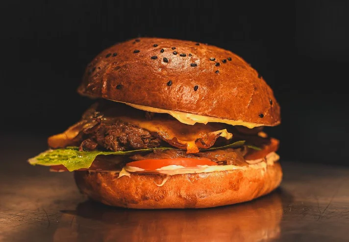 cafe-new-one-burger.webp
