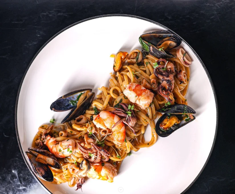 cafe-new-one-spagety.webp