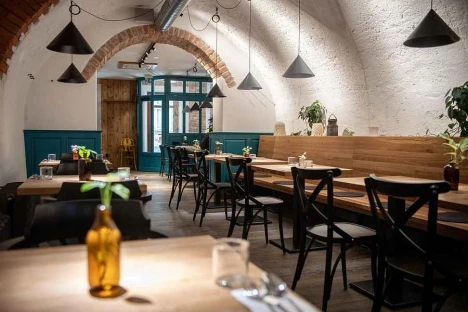 Bistro Nro 66
