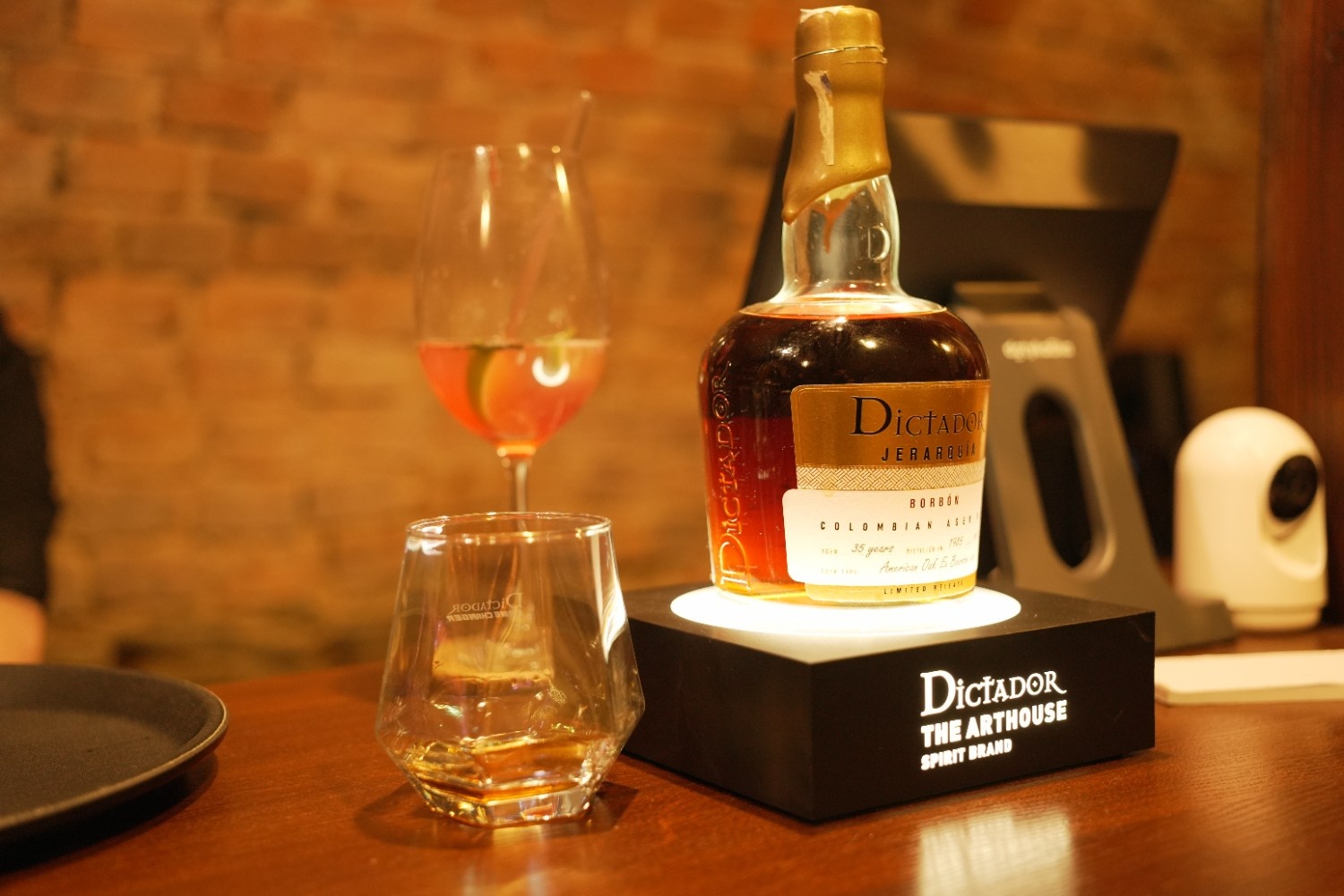 divoka-panda-rum-bar-olomouc.JPG