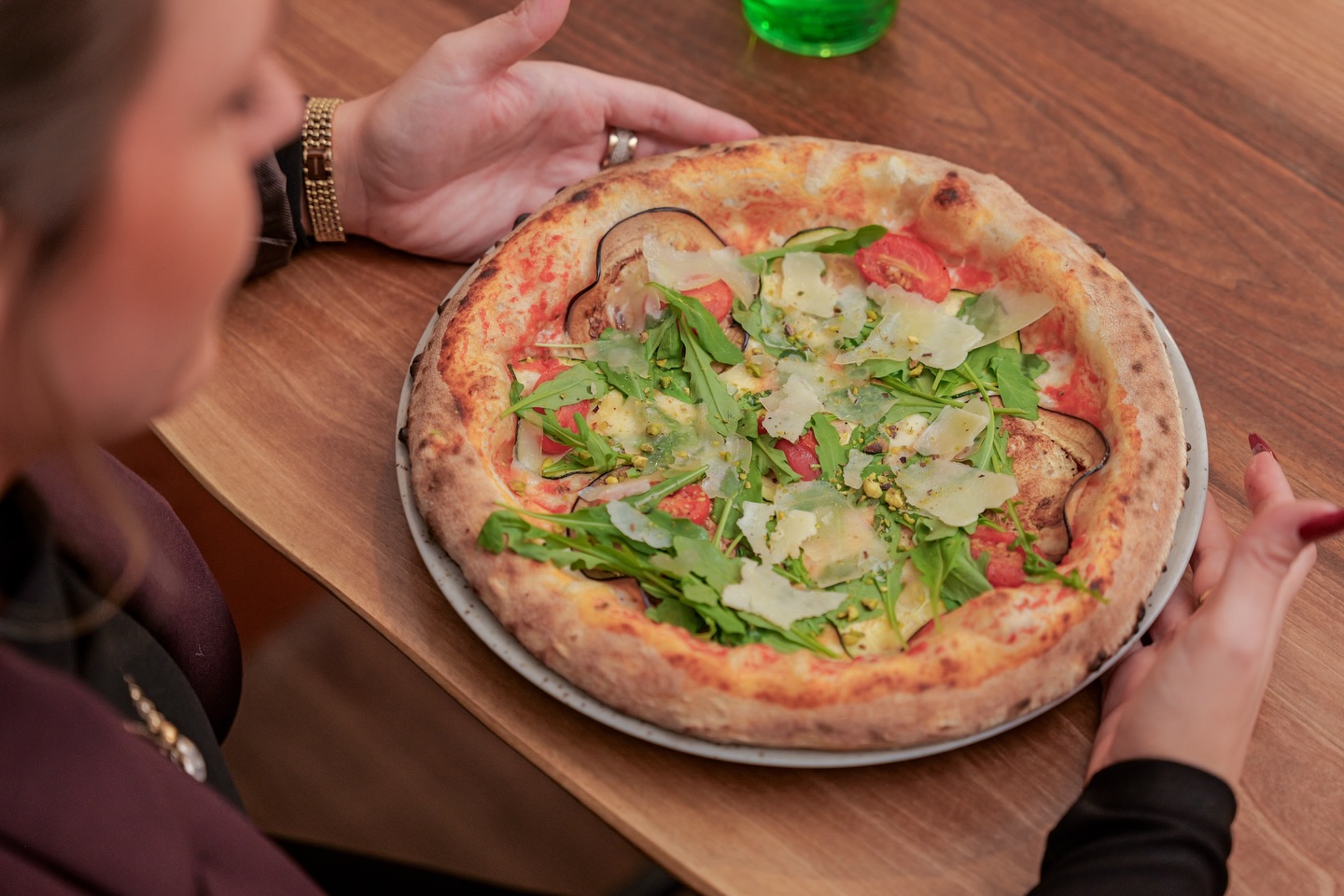caffeopera_pizza_kamzajitolomouc.jpg